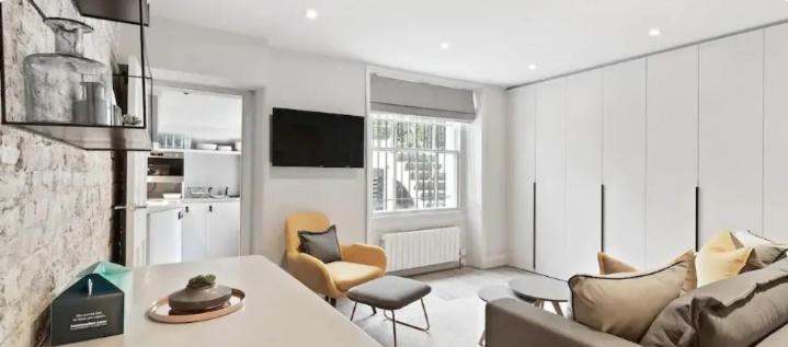 Design 1 Bed W/terrace Sleeps 3 In Camden Londen