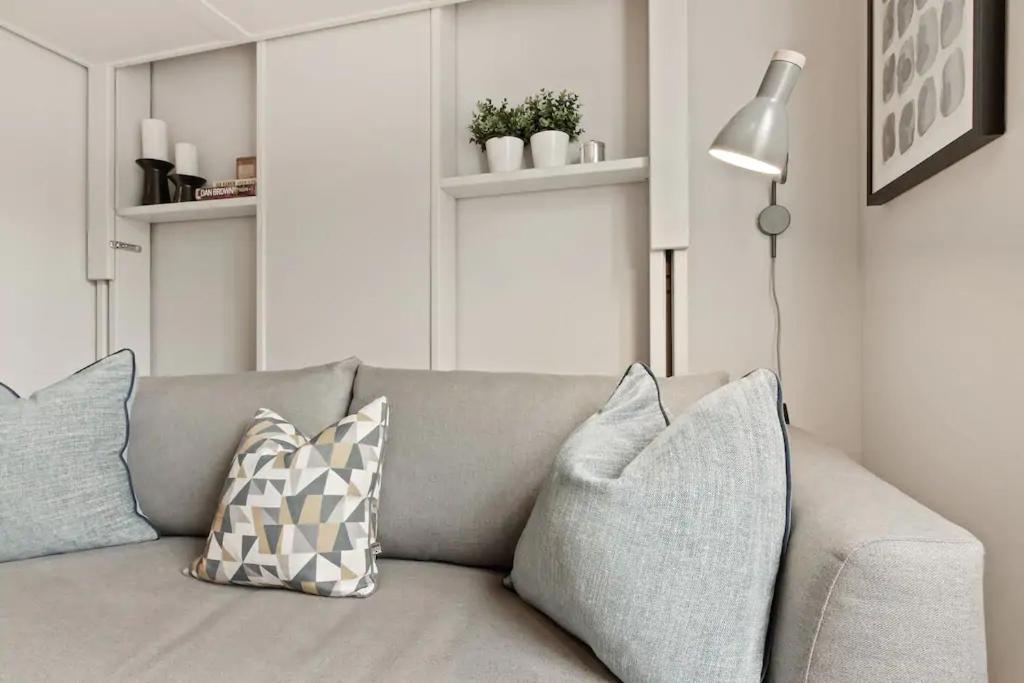 Appartement Design 1 Bed W/terrace Sleeps 3 In Camden Londen