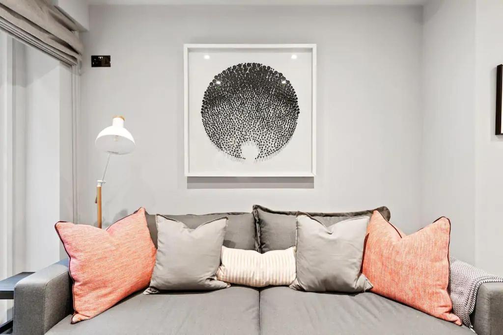 Appartement Design 1 Bed W/terrace Sleeps 3 In Camden Londen