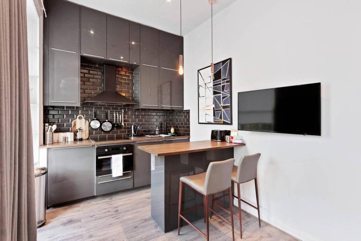 Design 1 Bed W/terrace Sleeps 3 In Camden *