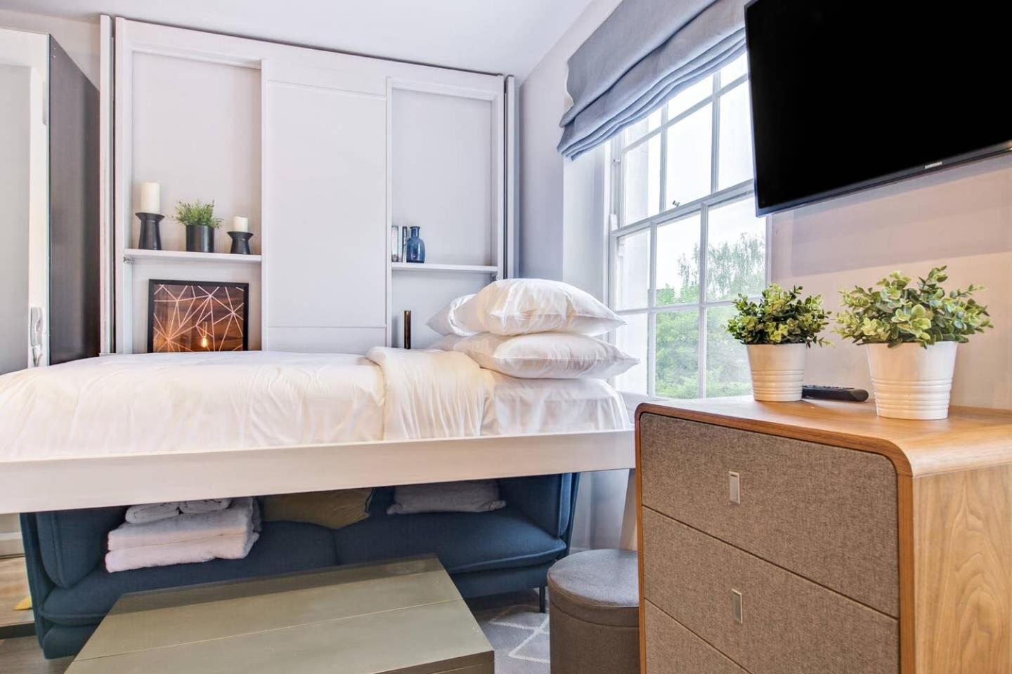 Design 1 Bed W/terrace Sleeps 3 In Camden Londen