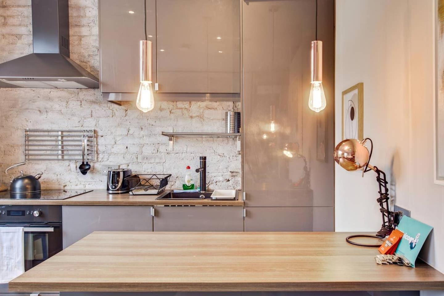 Appartement Design 1 Bed W/terrace Sleeps 3 In Camden Londen