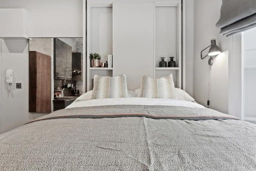 Design 1 Bed W/terrace Sleeps 3 In Camden