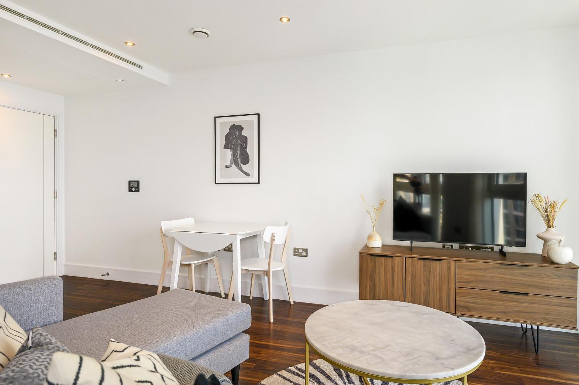 Stunning 1-bed In * Londres