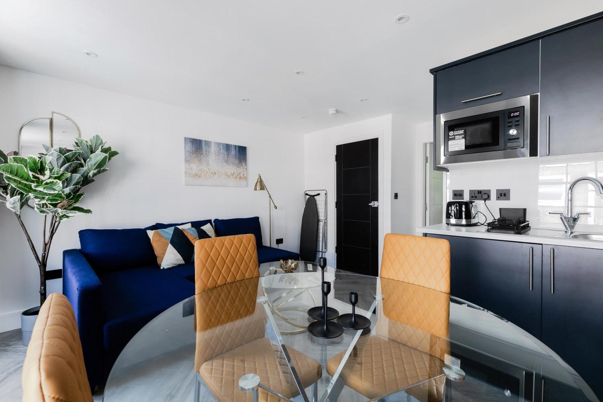Comfortable Near Harrods Apartment London