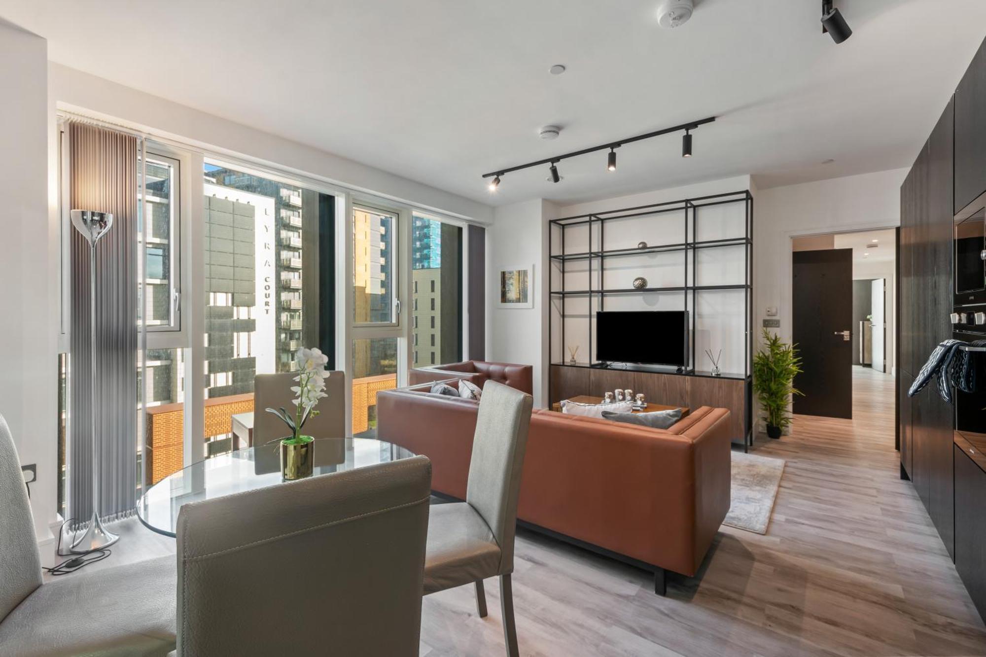 Apartment Mysquare Modern One & Two Bedrooms Flat In North Acton Close To Ealing London