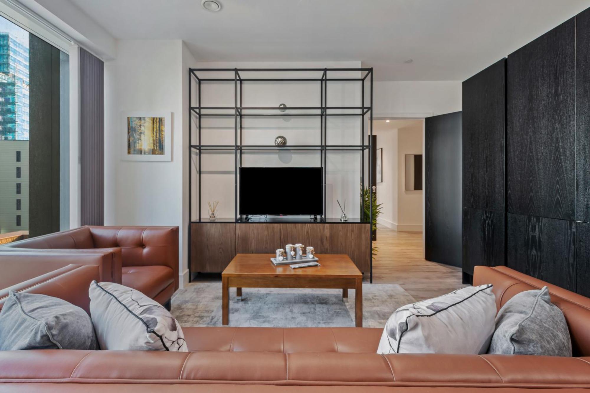 Mysquare Modern One & Two Bedrooms Flat In North Acton Close To Ealing