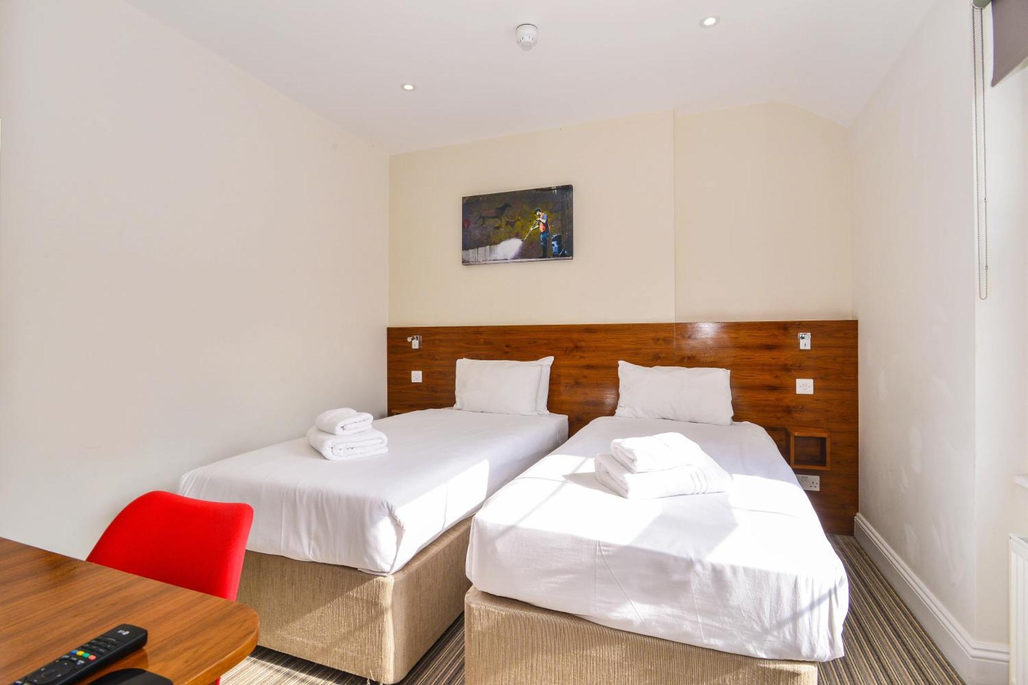 Chelsea Hotel London