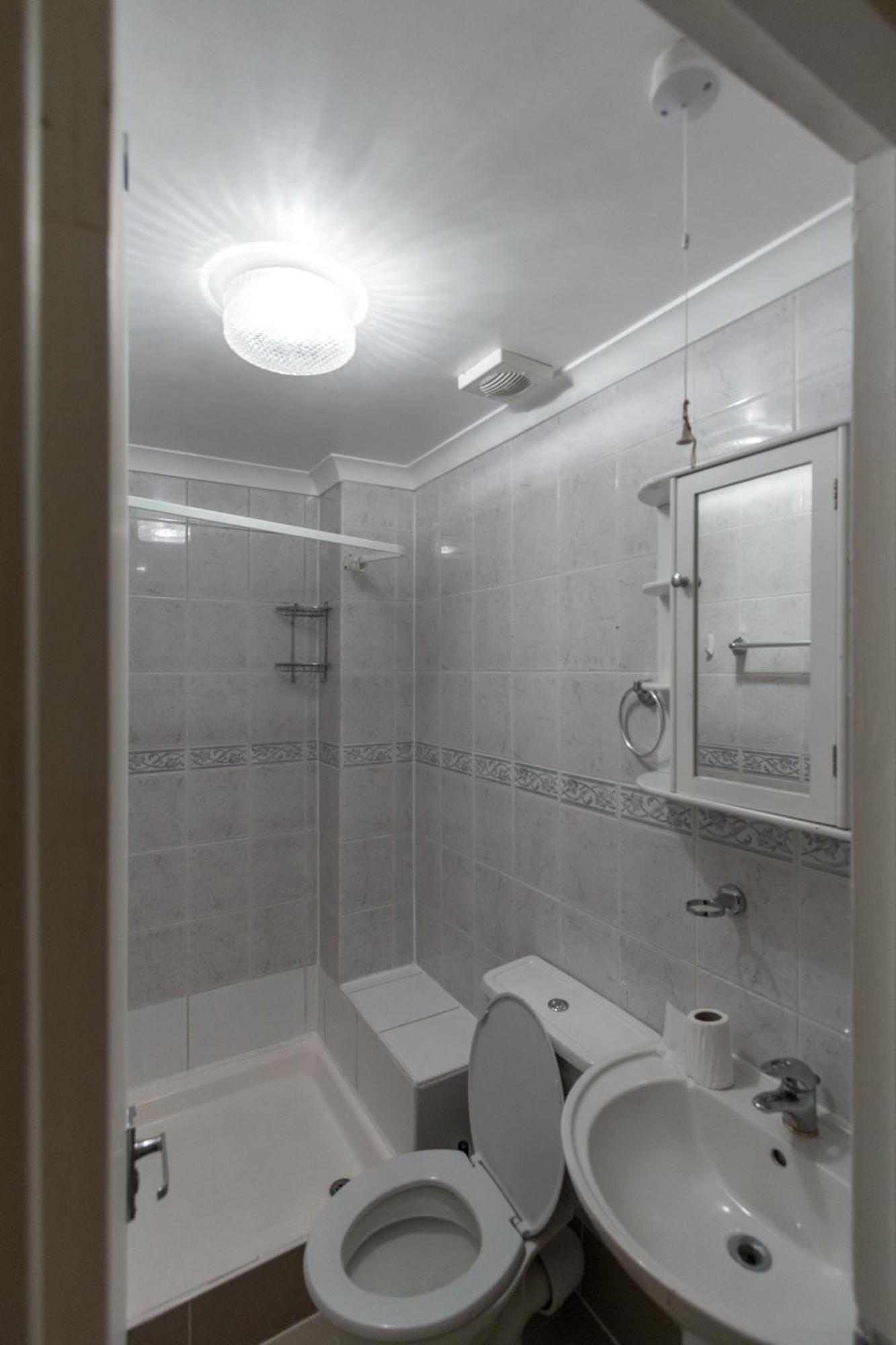 Spacious 1 Bed In West Kensington Or Hammersmith Apartamento