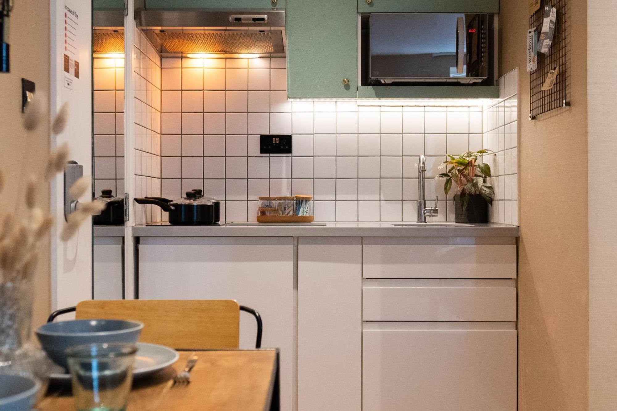 Room2 Hammersmith Townhouse Aparthotel 4*