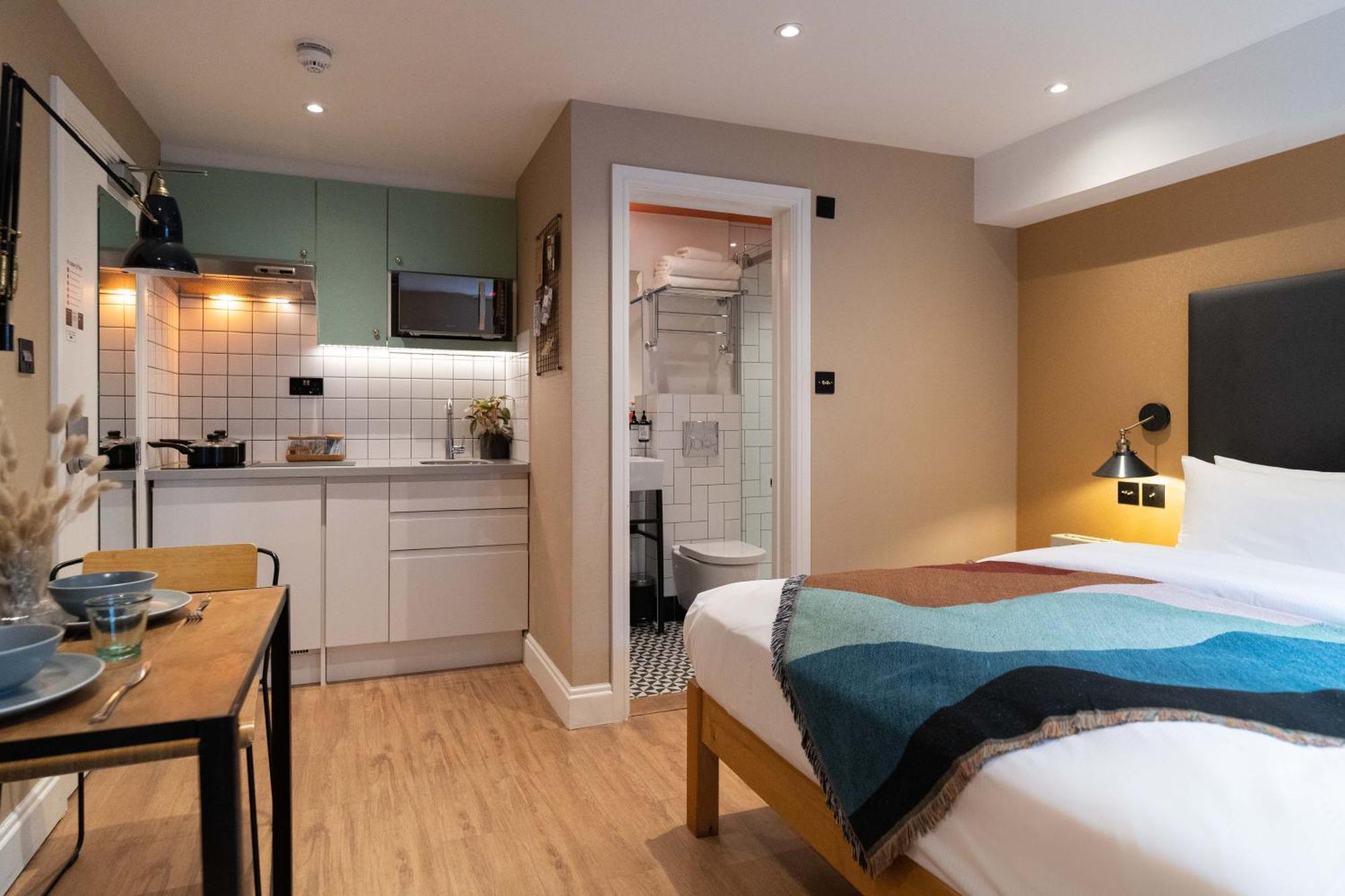 Room2 Hammersmith Townhouse Aparthotel London