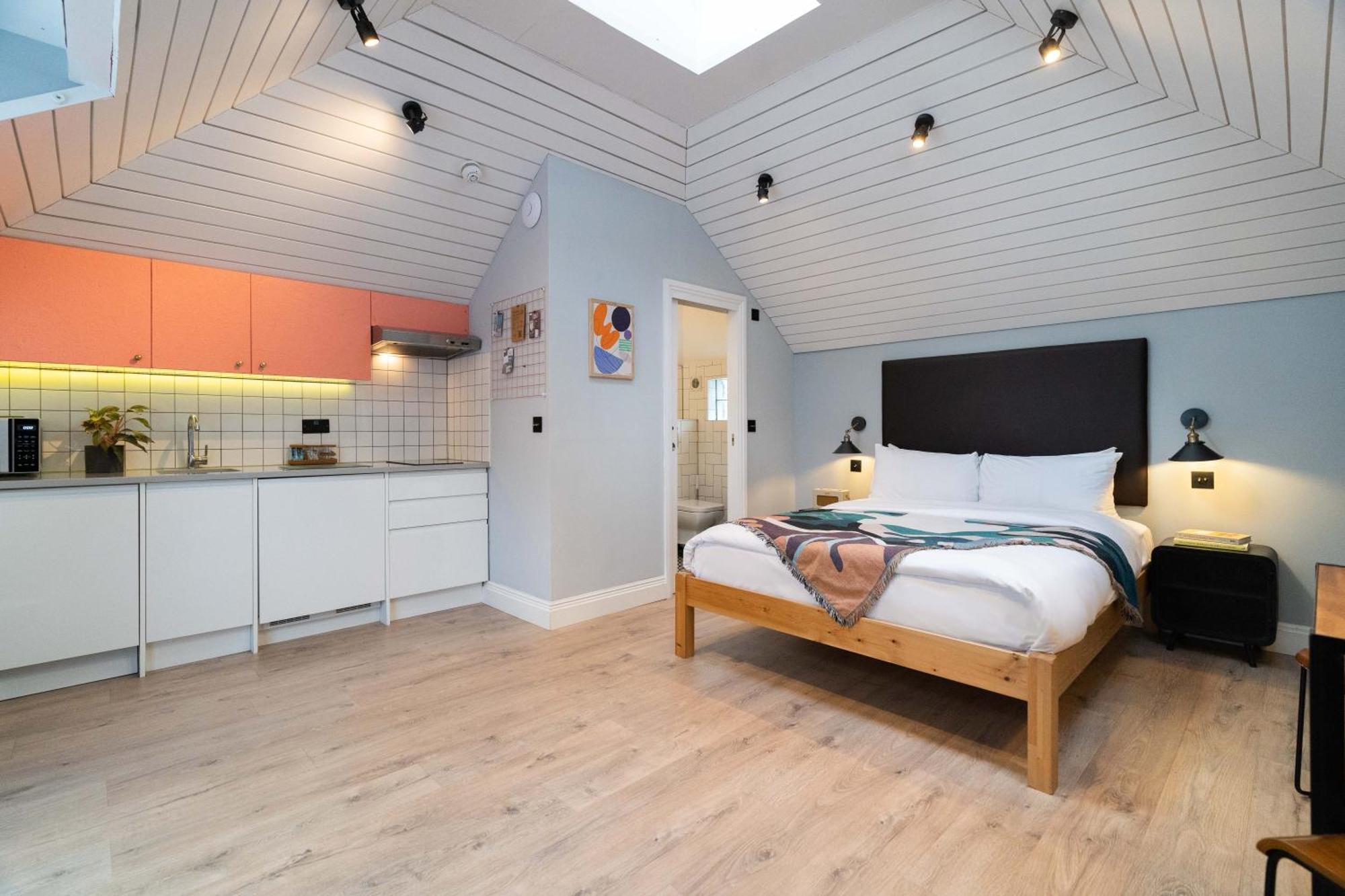 Room2 Hammersmith Townhouse