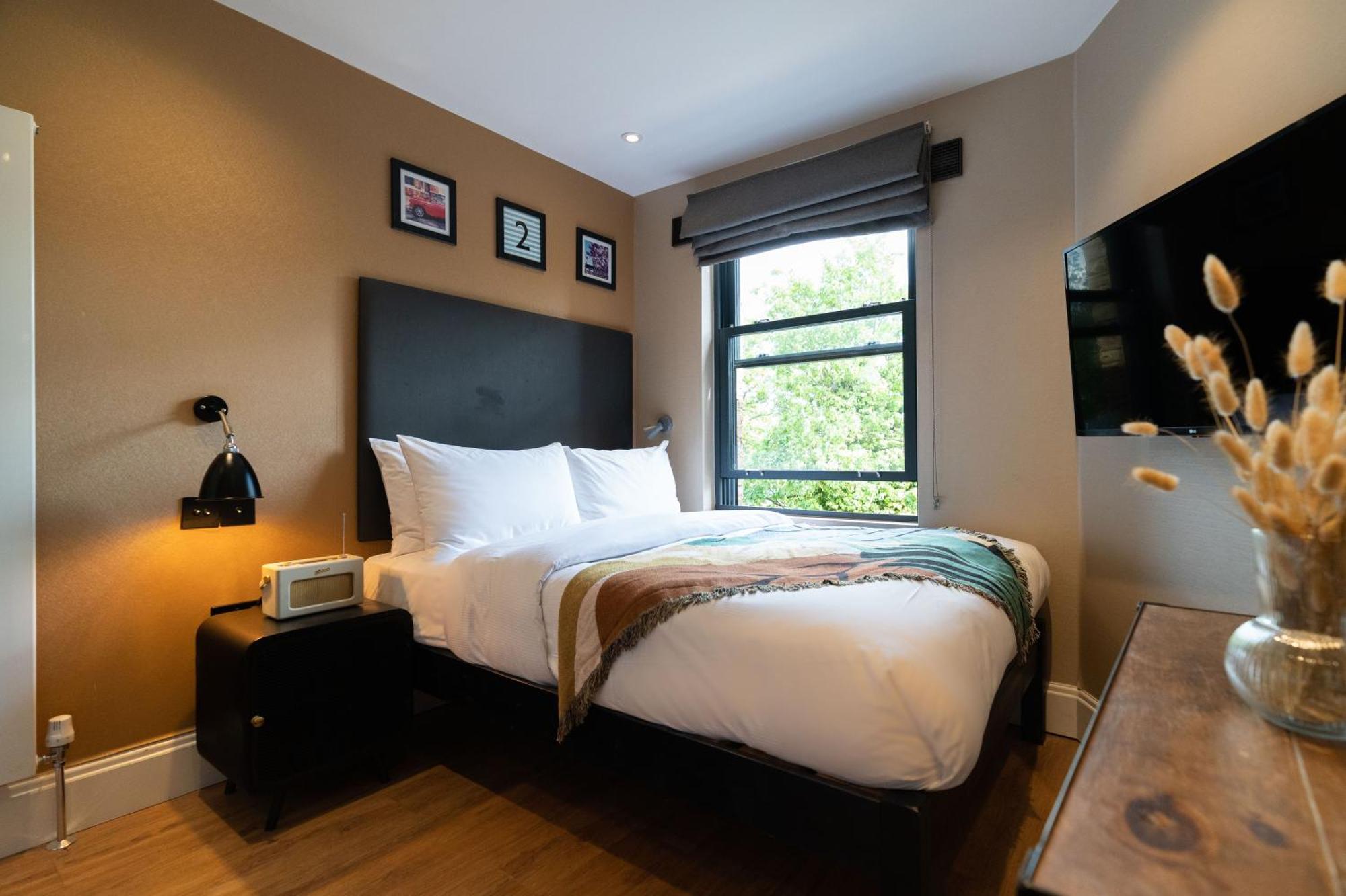 Room2 Hammersmith Townhouse