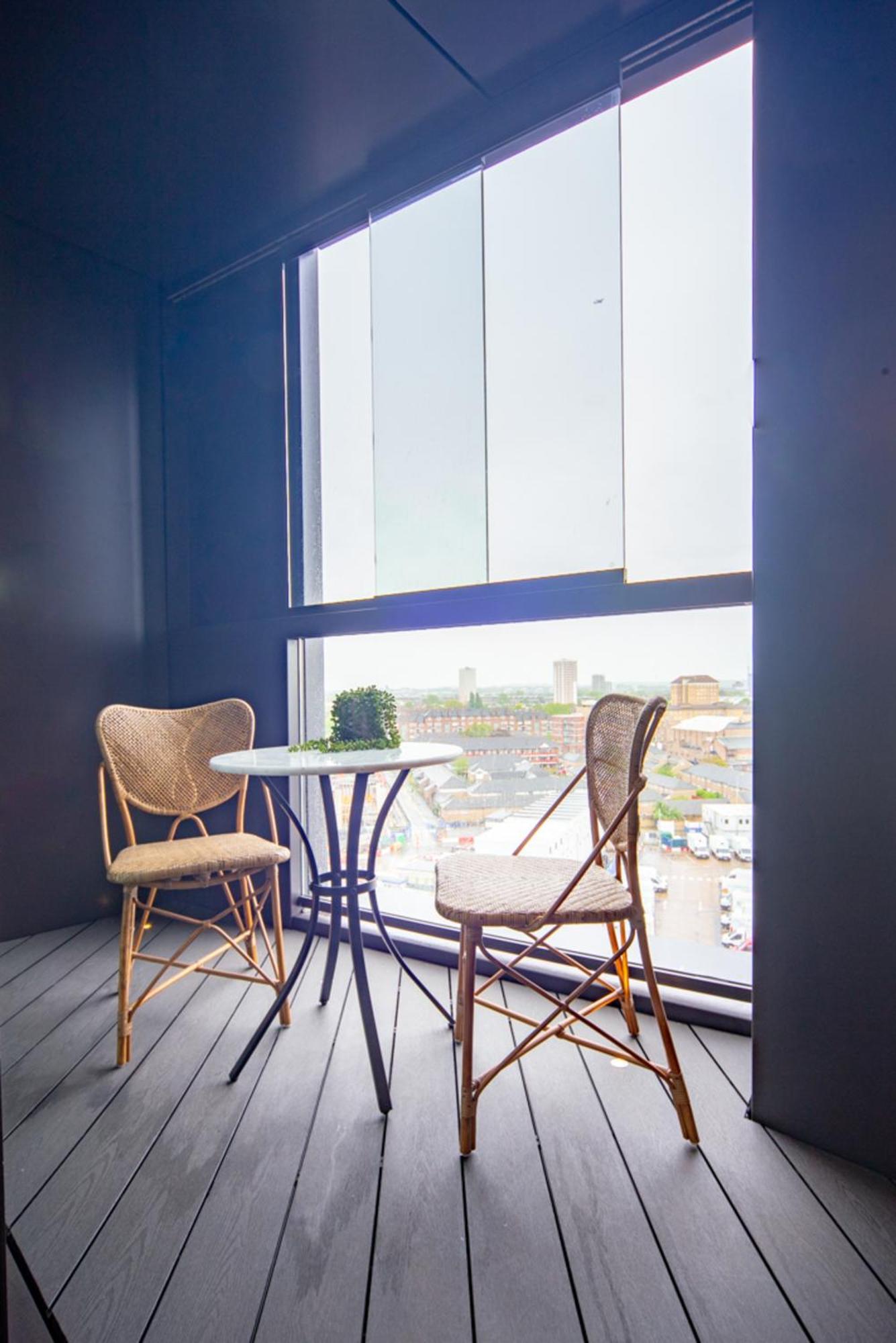 Thornes House Apartamento