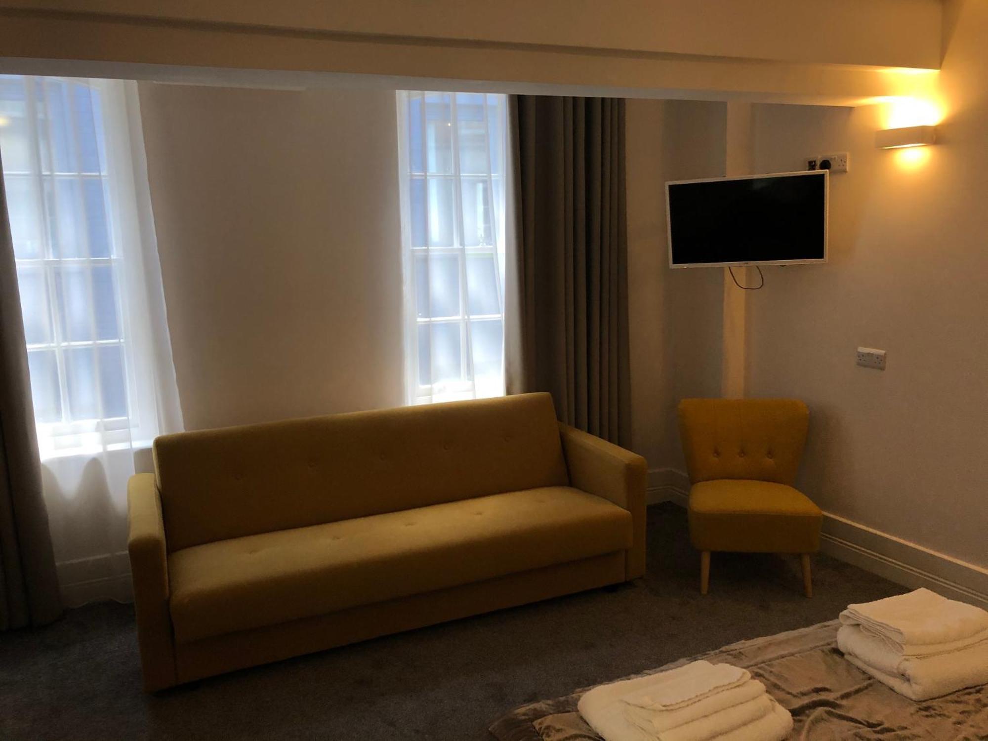 Apartment Widegate Residential London