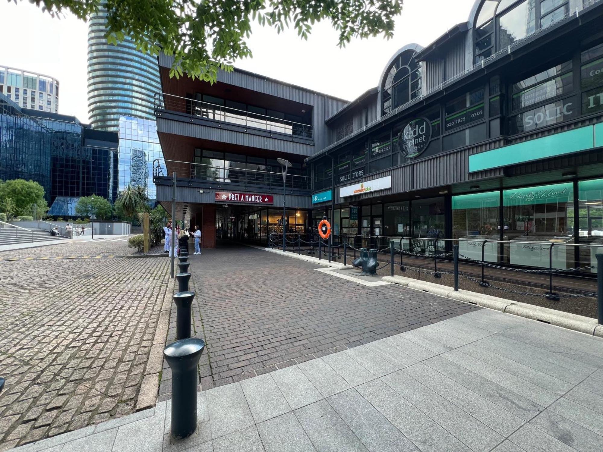 Modern Ground Floor In Canary Wharf, Free Parking Appartement *