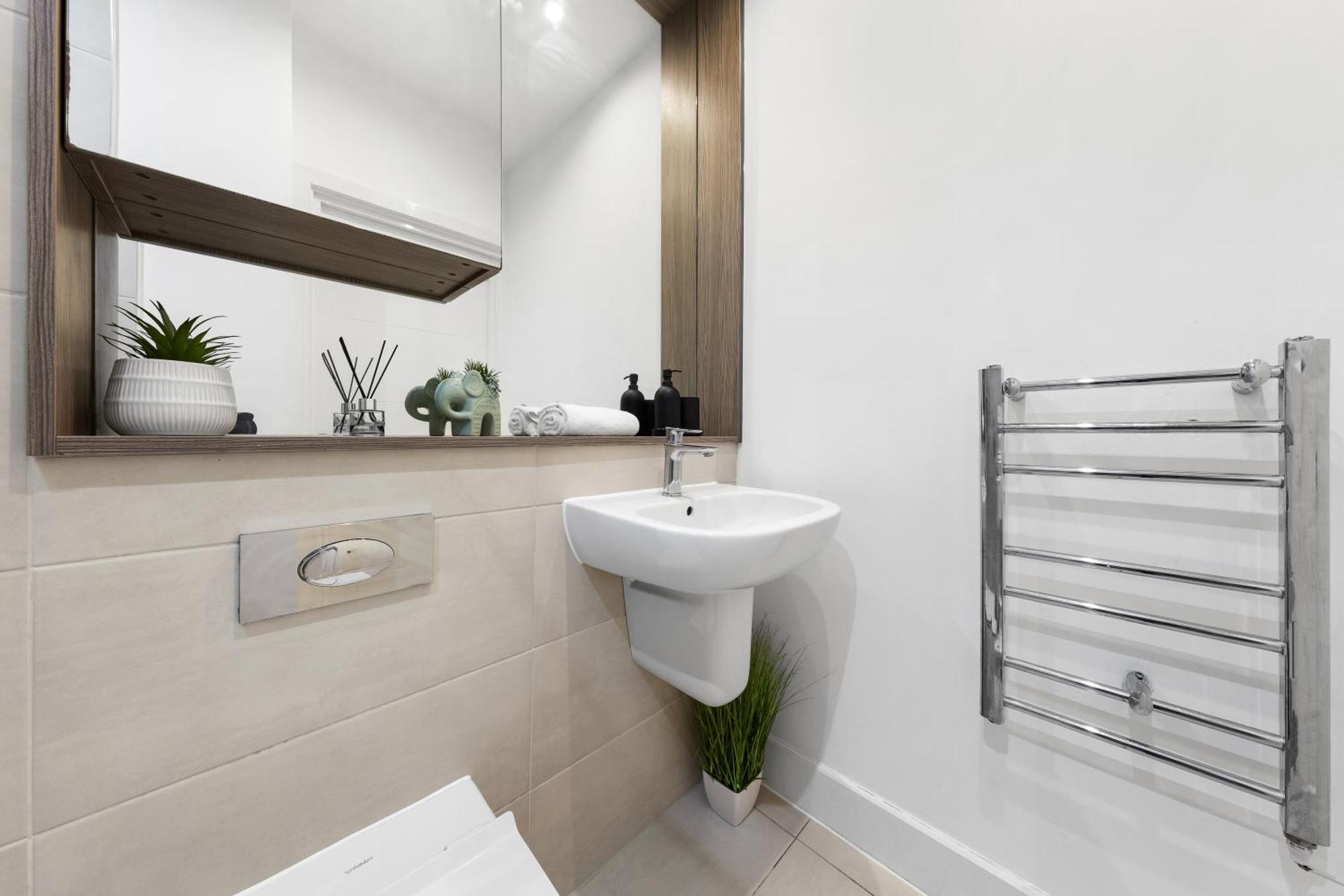 Charming 1-bed In Londen