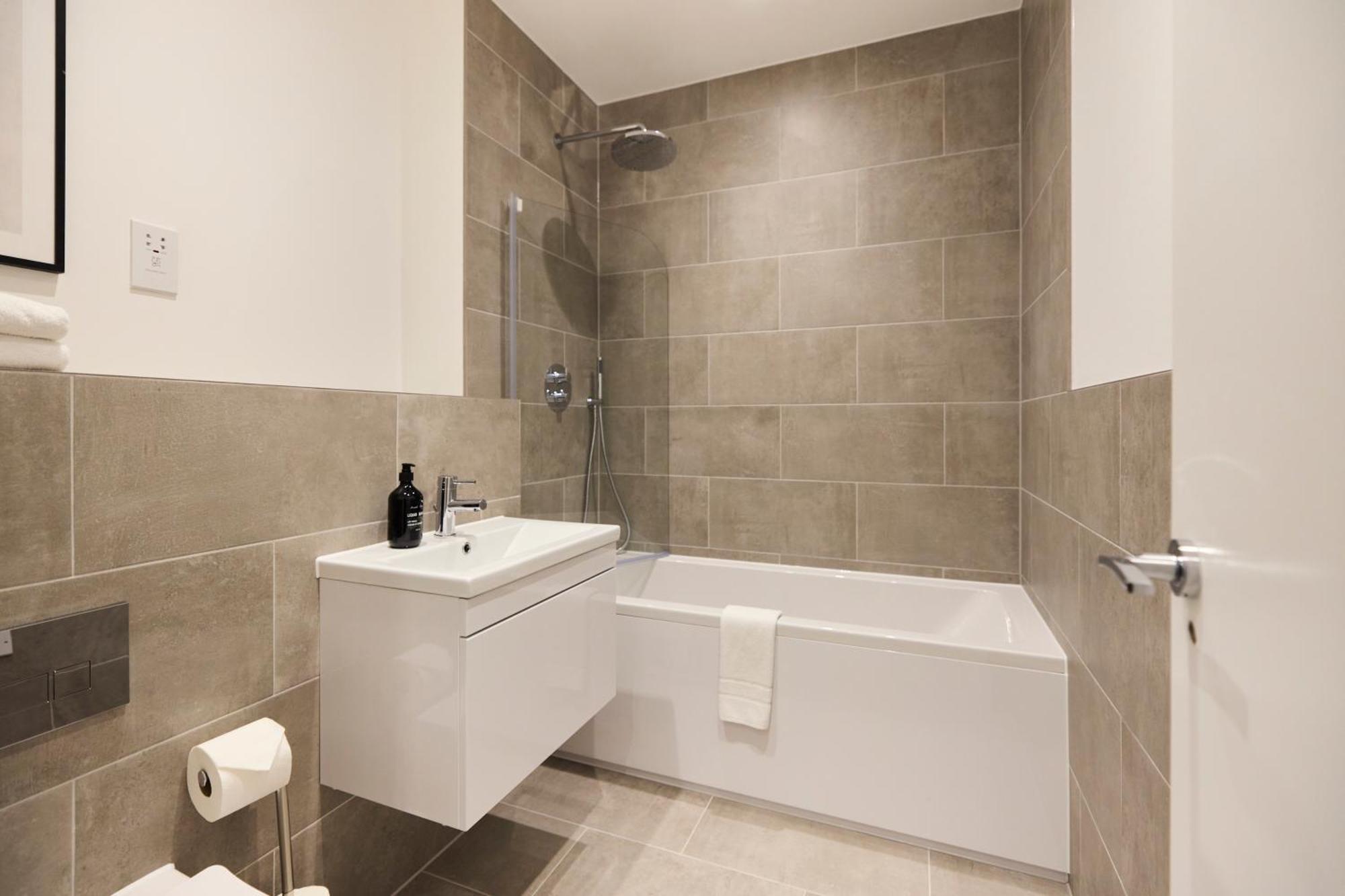 The Mitcham Secret - Amazing 1bdr Flat