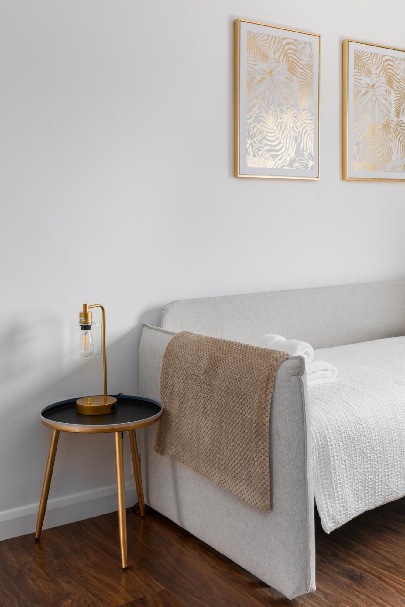Cosy In Queens Park Apartment *