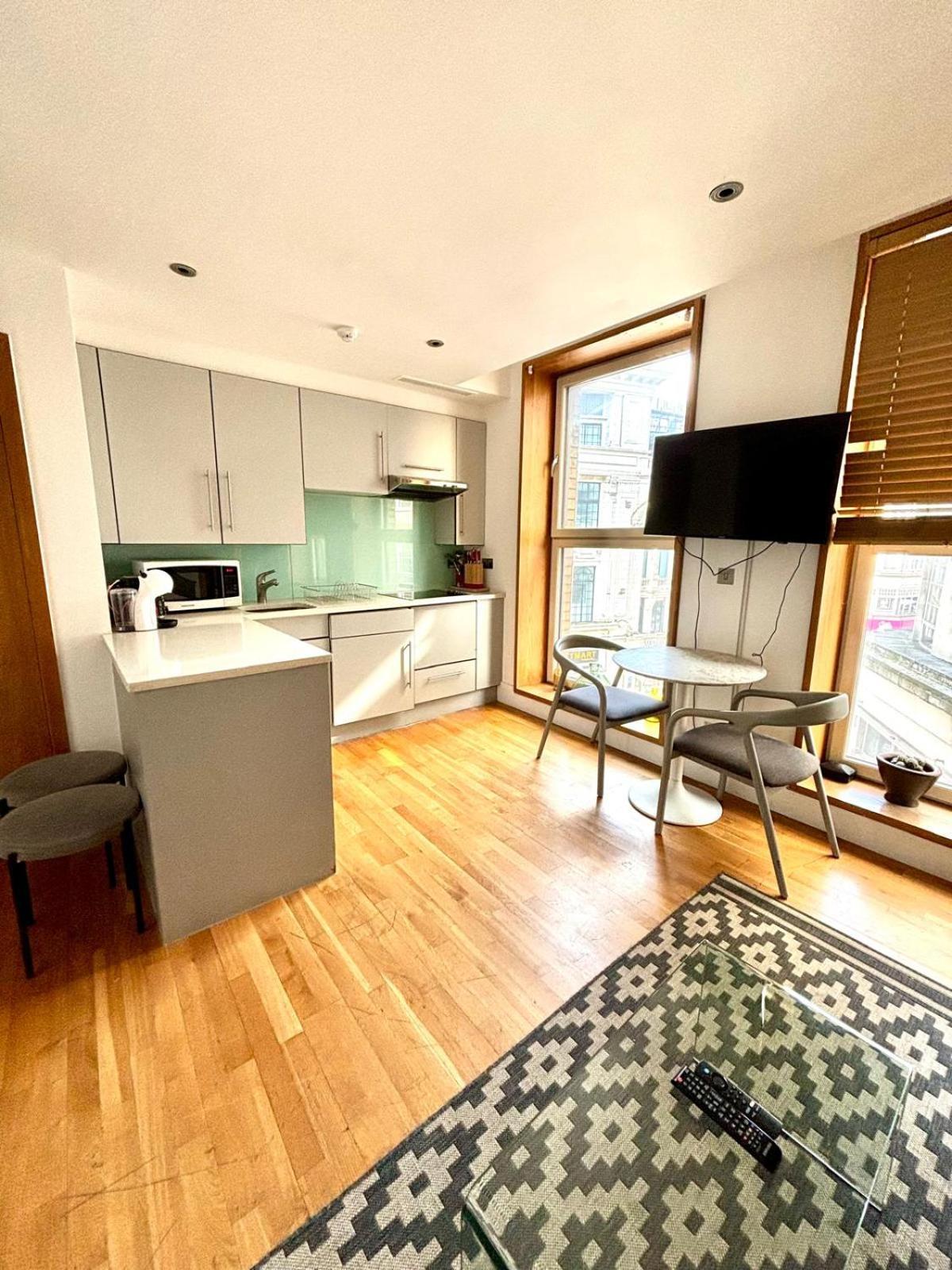 Apartment 1 Bedroom In Piccadilly Circus St Cov1 *