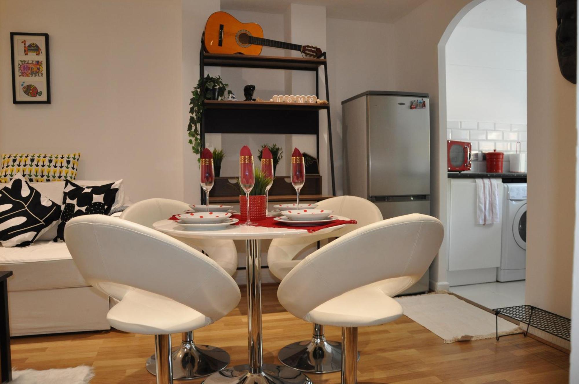 Modern Ground Floor In Canary Wharf, Free Parking Appartement *