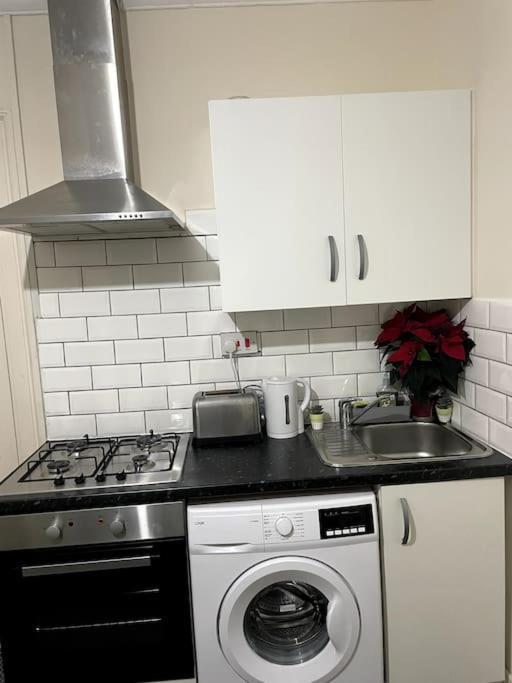 Appartement Peaceful Flat In Heart Of *