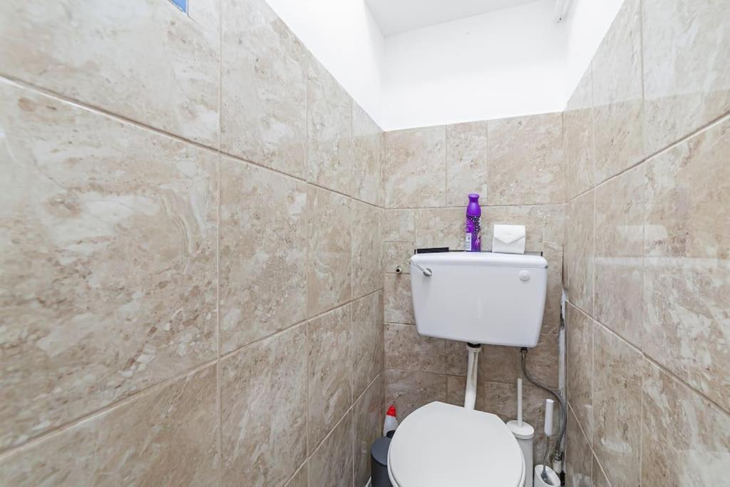Appartement Modern Living In Stylish 3-bed Flat