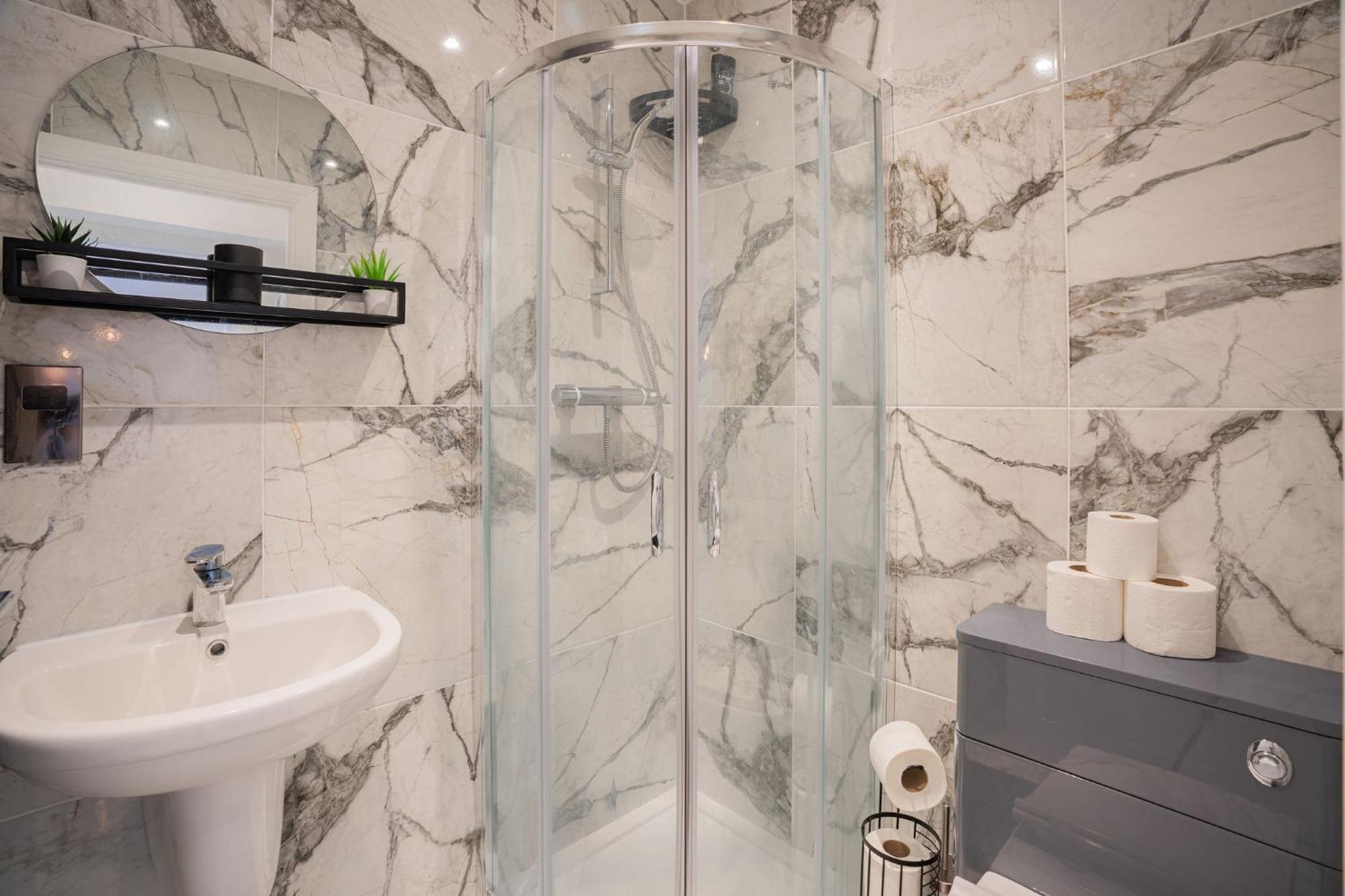 Stunning 3 Bd House-tottenham Hotspur Stadium-parking And Wifi Free Ferienhaus *