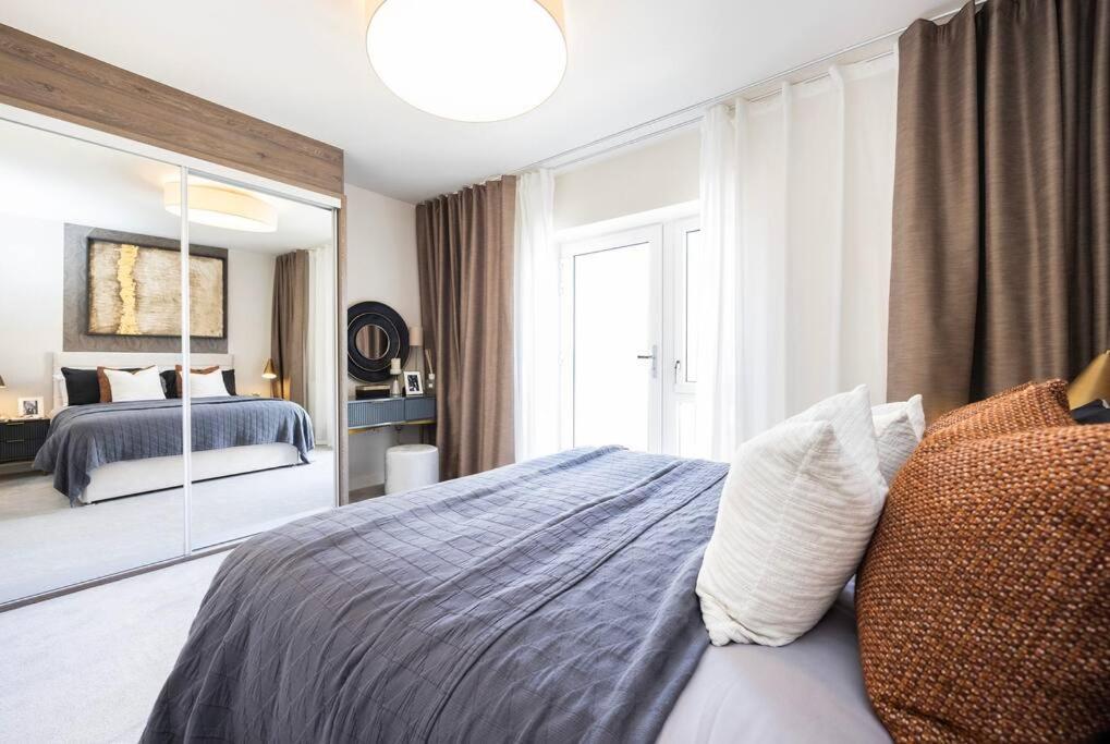 Free Parking/luxurious 3 Bd House/best Offer Londen