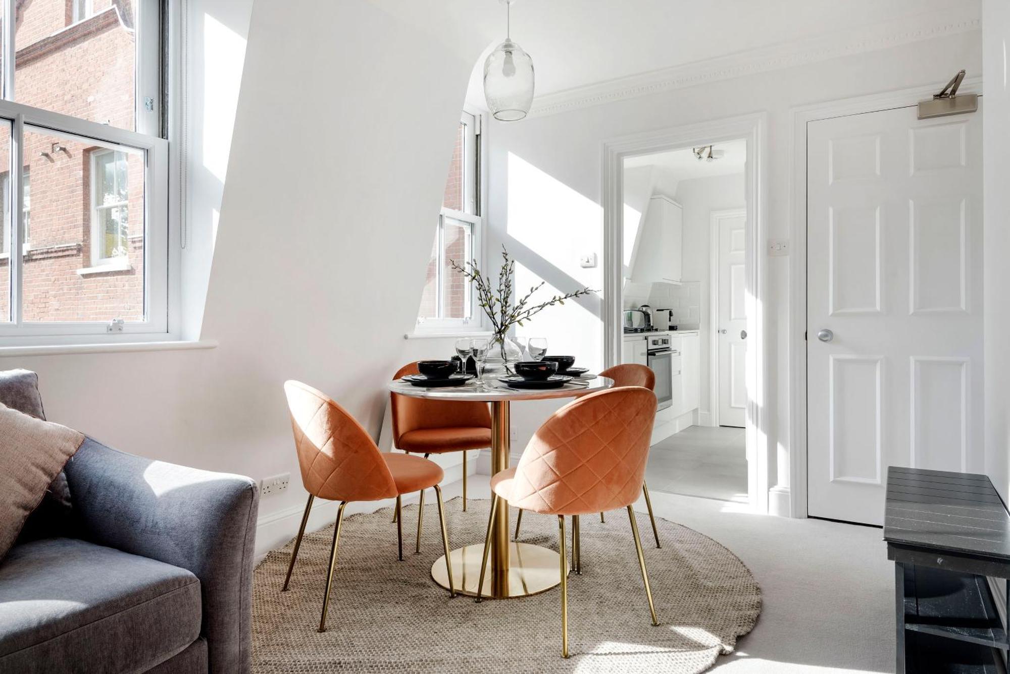 3 Sloane Gardens Aparthotel