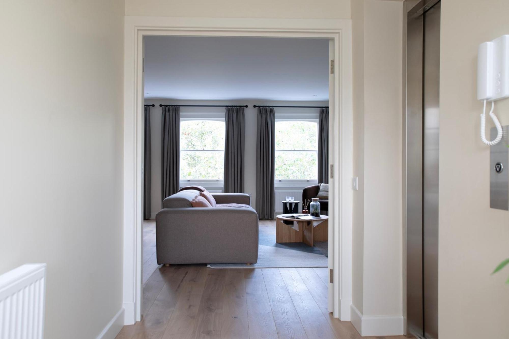Aparthotel Gulaid House Knightsbridge By Bob W Londen