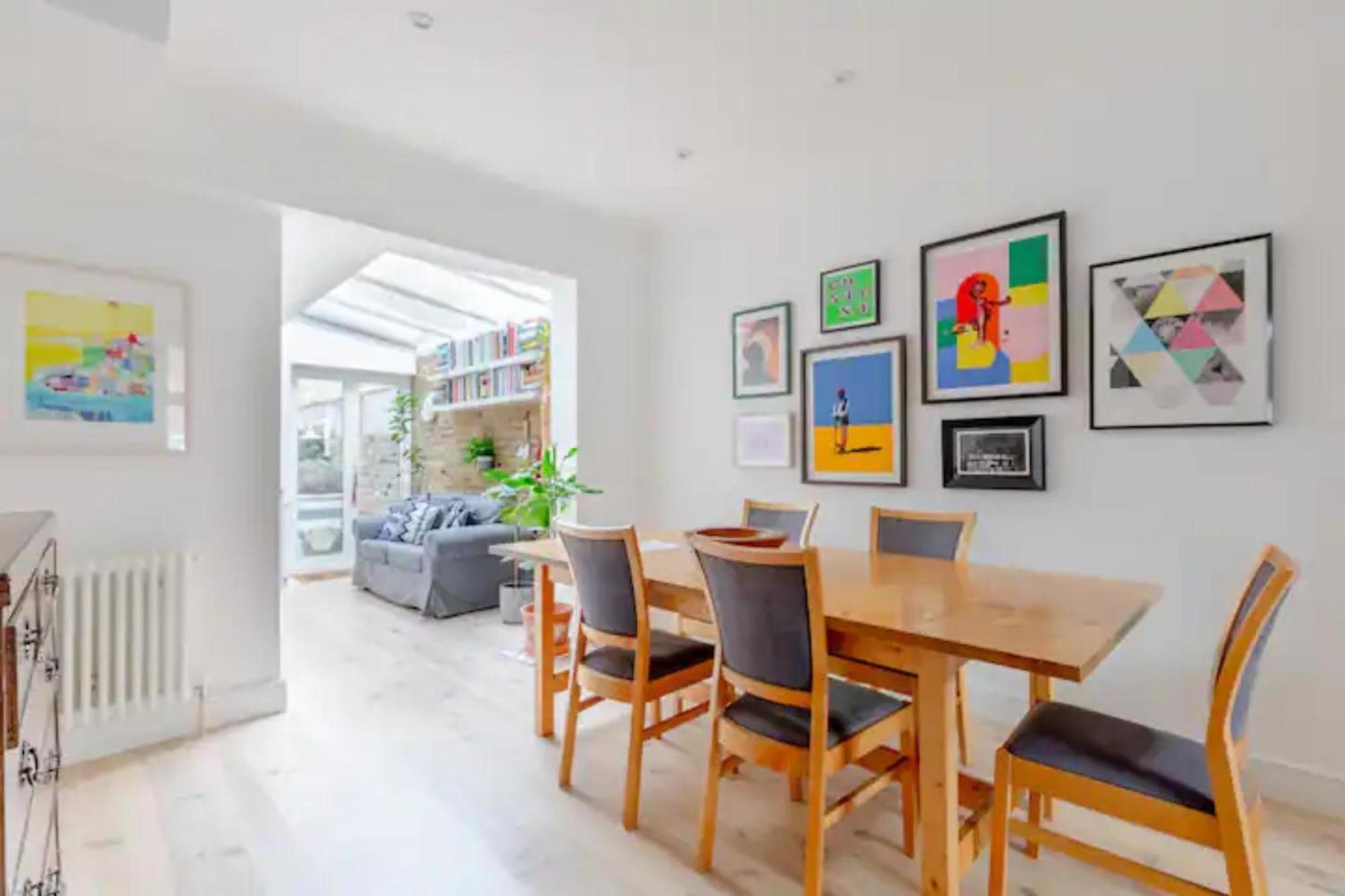Beautifully Designed 2bd House - By Queen's Park! *