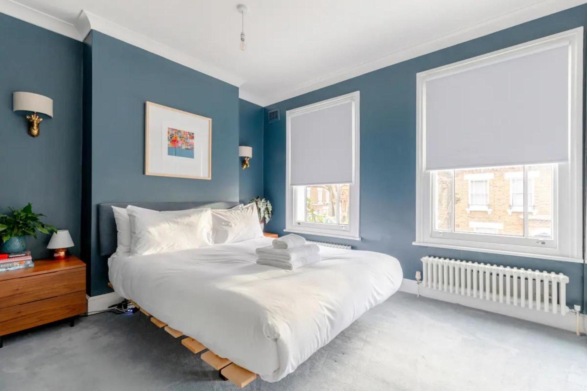 Beautifully Designed 2bd House - By Queen's Park! * London