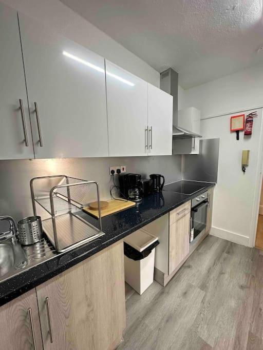 2 Bed Sofa Bed Up To 6 * London