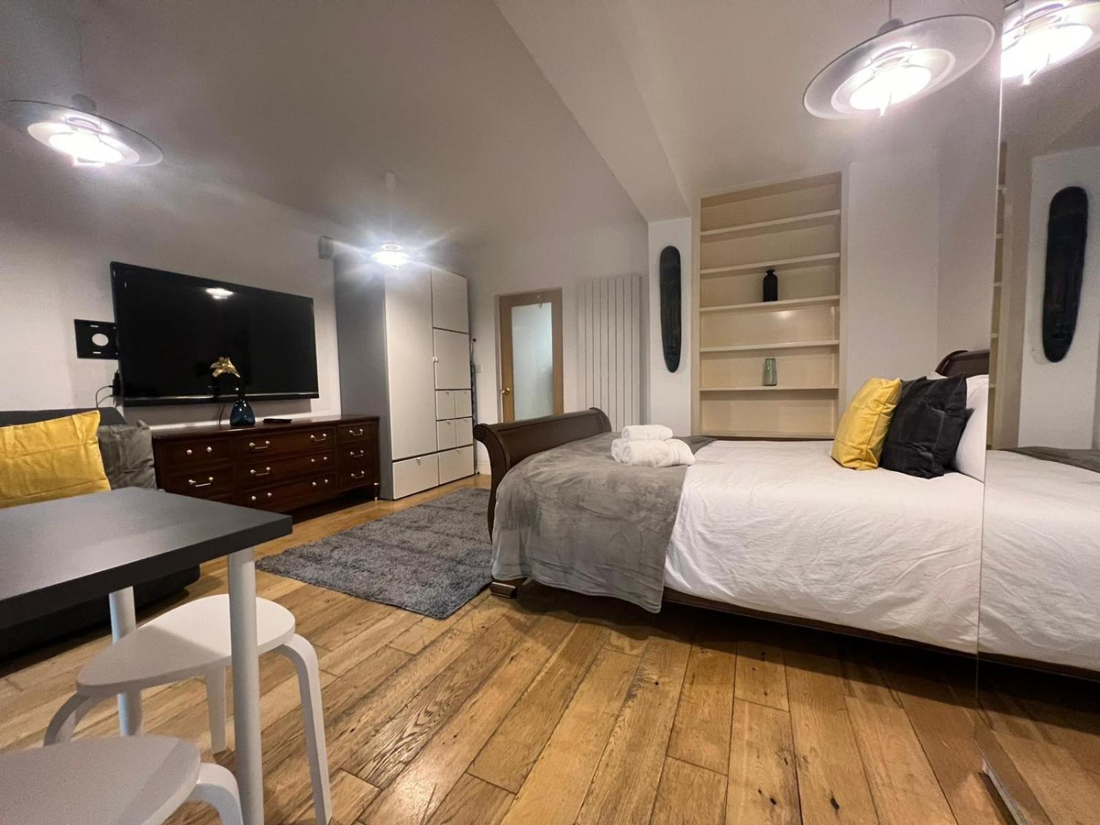 Lovely Heart Of 10min To Oxford St Appartement Londen