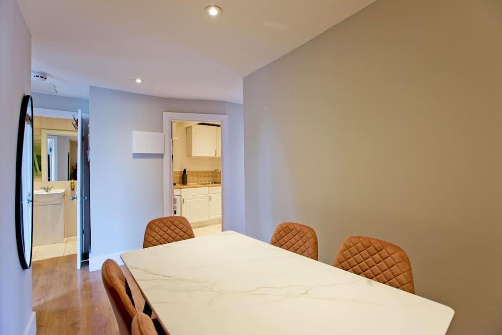 Imperial Hogarth Road -4th Floor * London