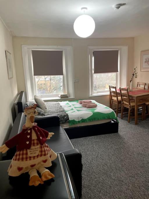 Apartment Comfy Flat In Heart Of