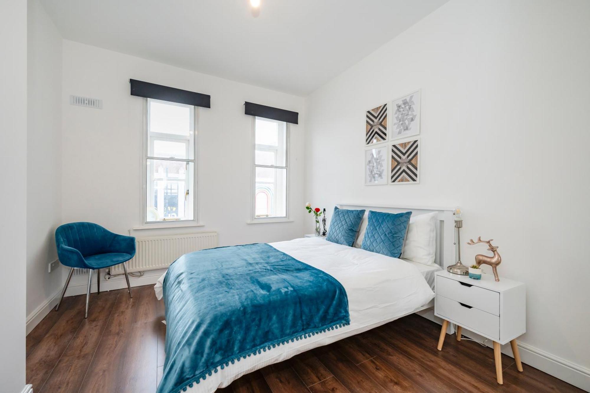 Appartement Beautiful Flat Near The Center 11 Min By Tube Londen