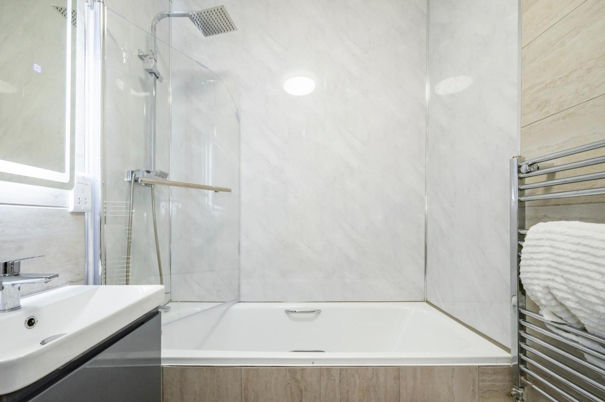 Beautiful Flat Near The Center 11 Min By Tube *