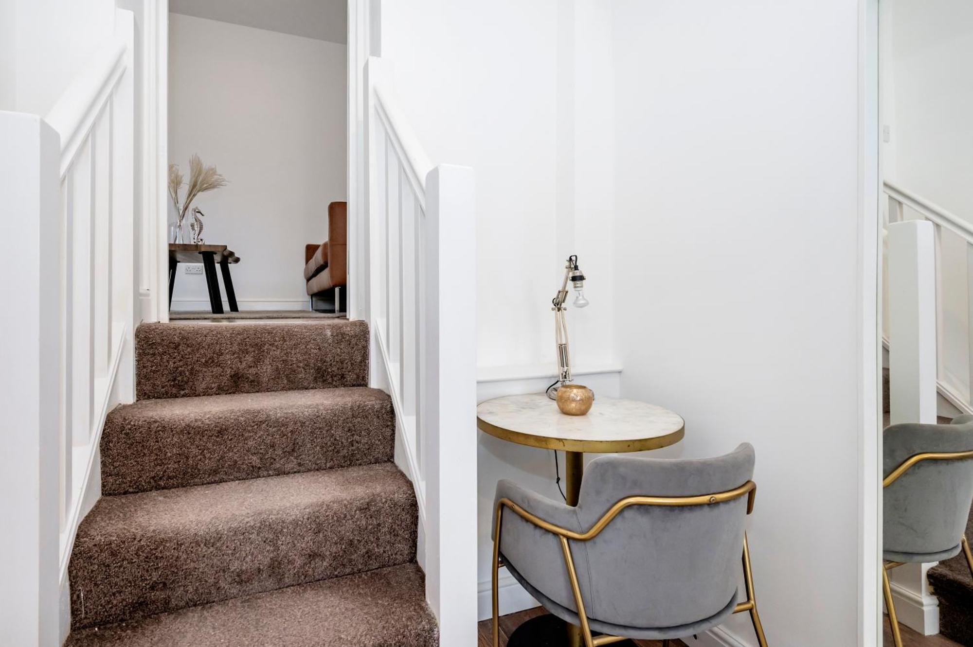 Beautiful Flat Near The Center 11 Min By Tube Appartement