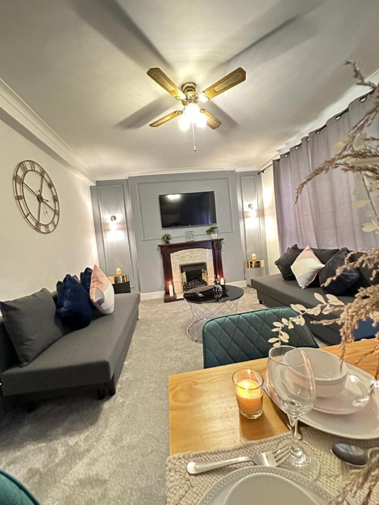 Central Three Bedroom London