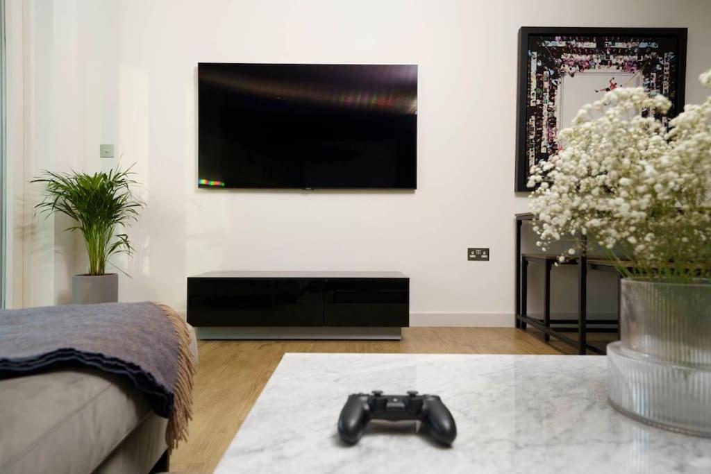 Luxury 2 Bed 2 Bath Cntrl Apartamento *
