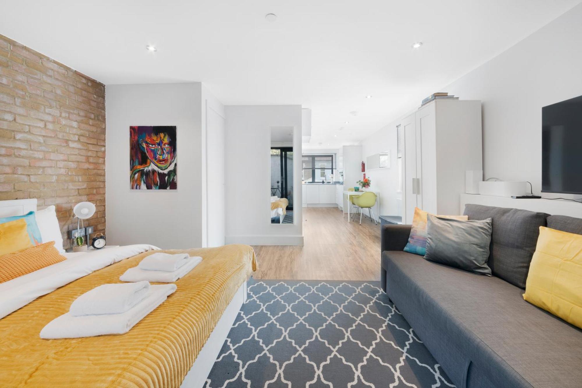 Manor House By Morethanstays Appartement Londen