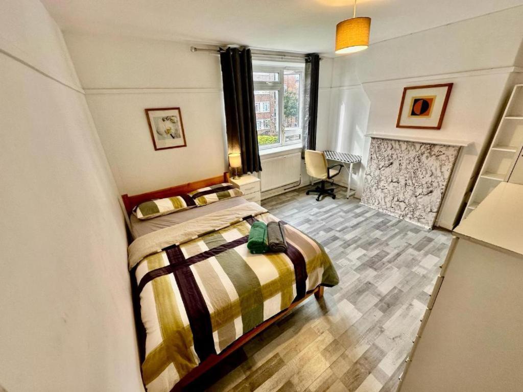 Guest house Aldgate East R2 *