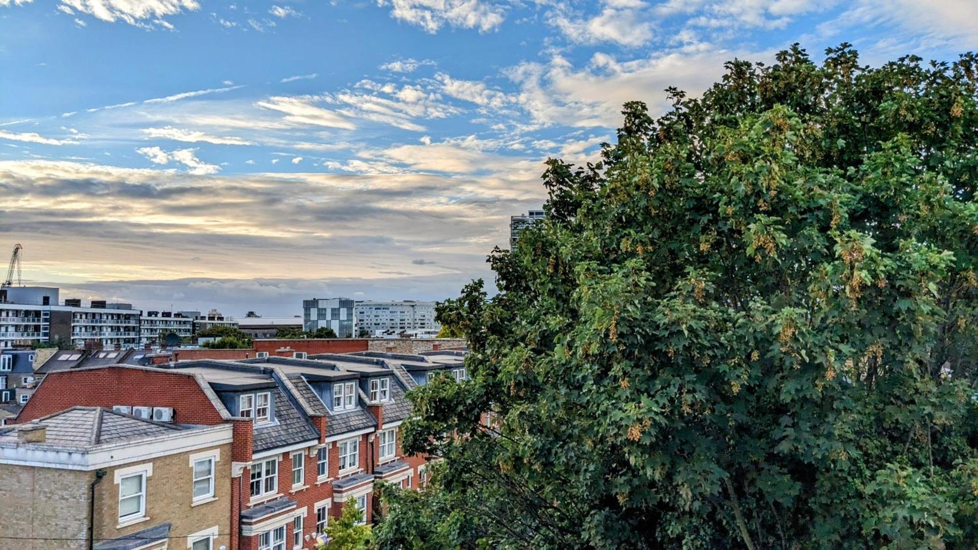 Charming Bright 2-bed Heritage Flat, Battersea Park, *