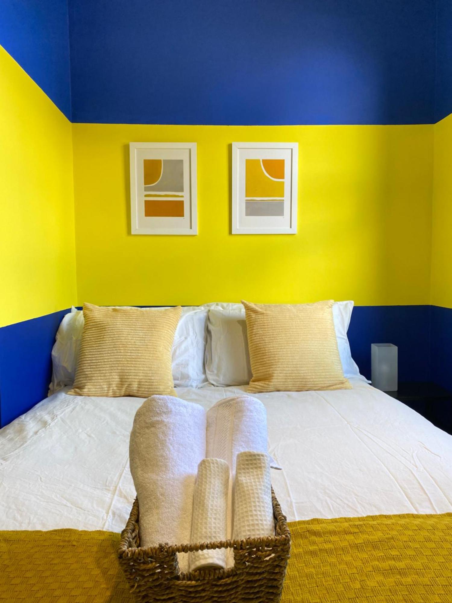 Cozy En-suite Near Stratford Guest house *