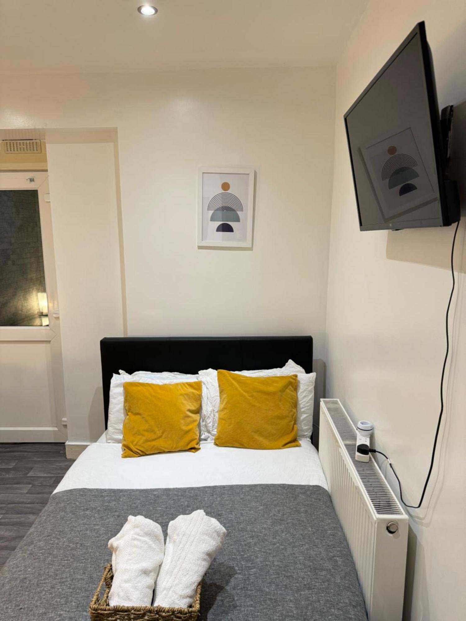 Cozy En-suite Near Stratford * London