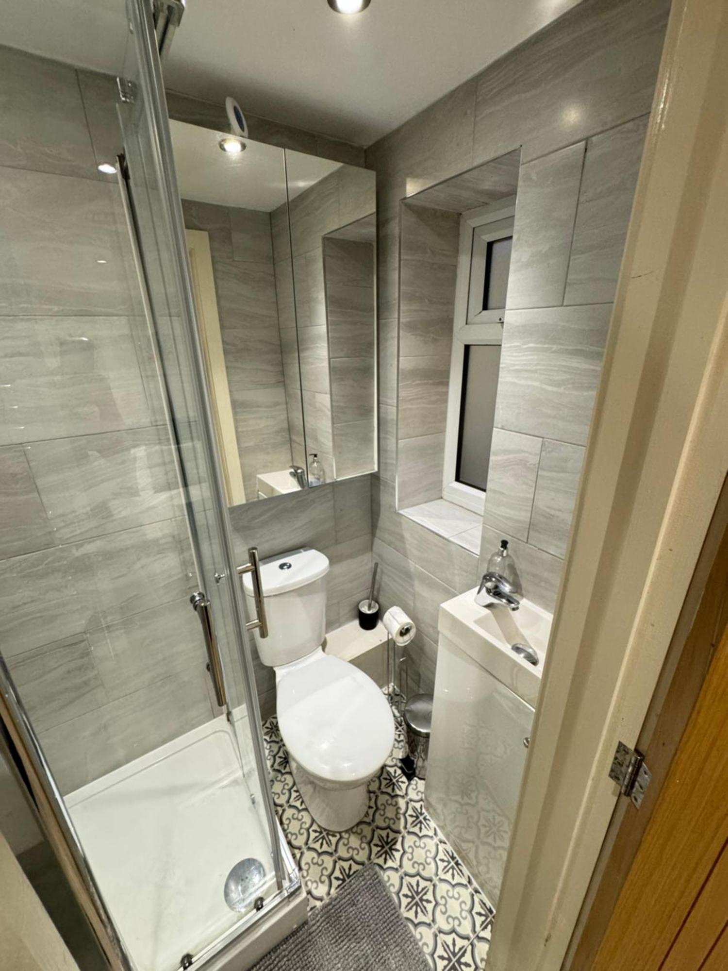 Cozy En-suite Near Stratford