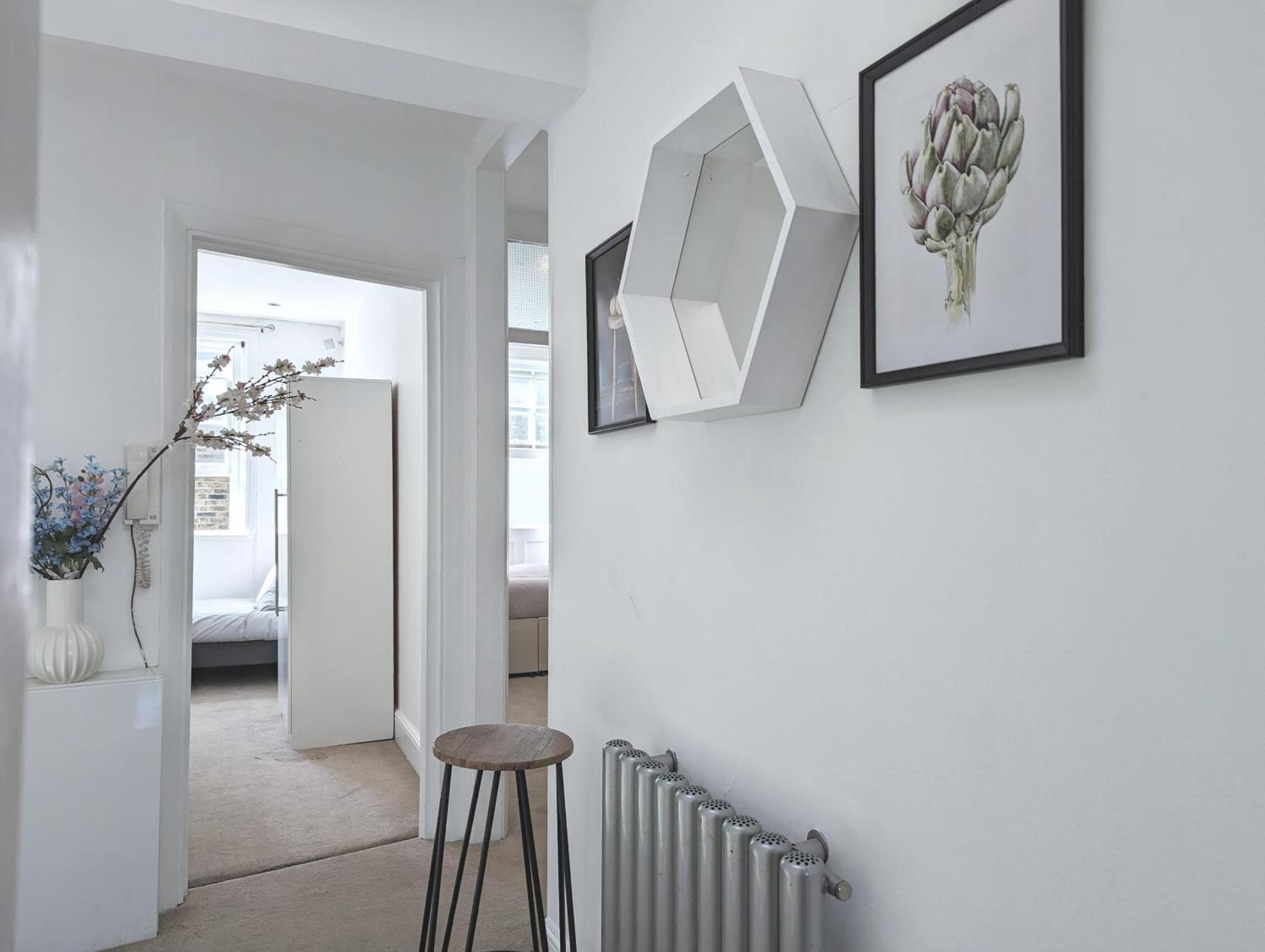 Hyde Park 3 Bedroom Flat Apartment