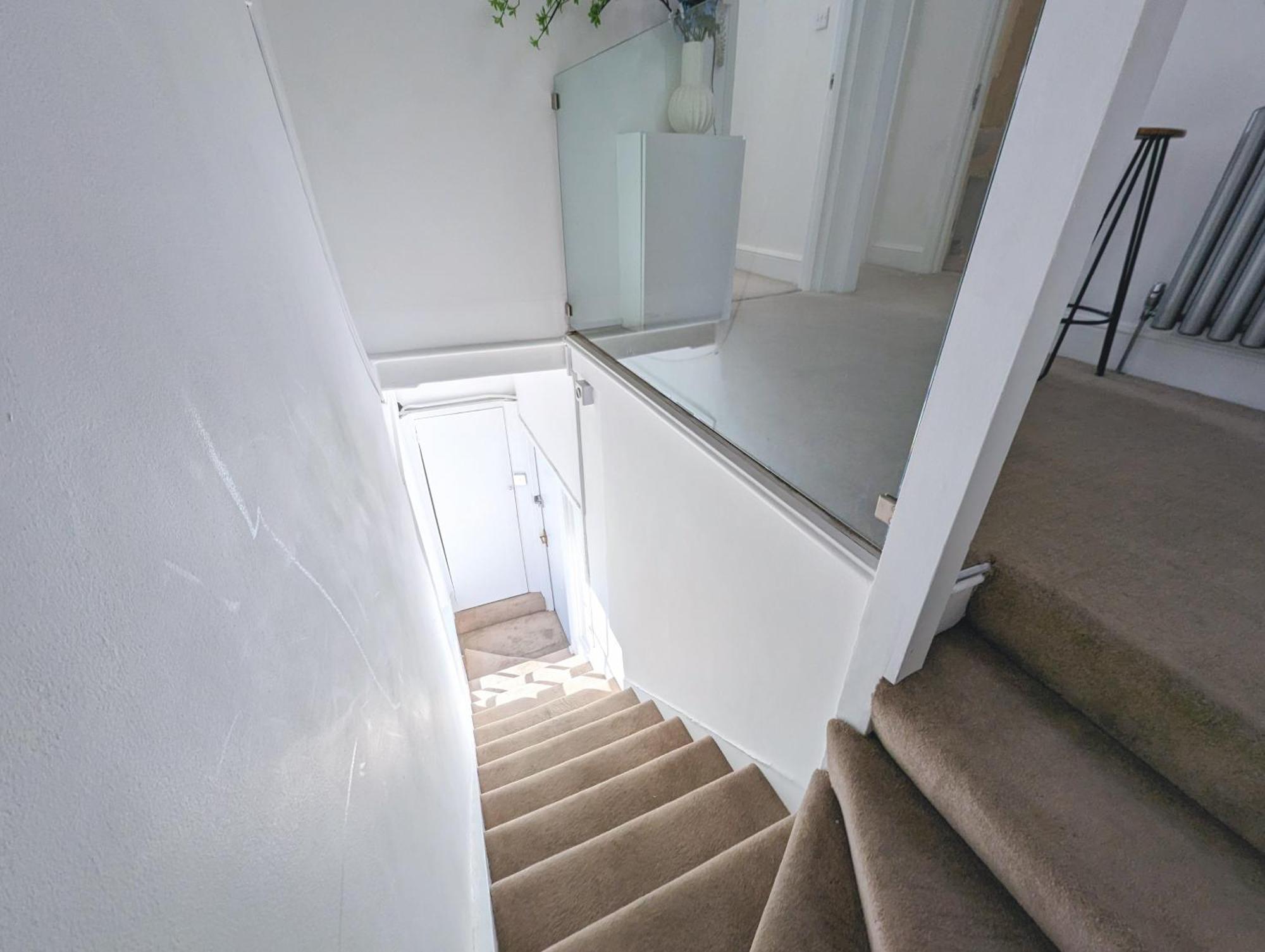 Hyde Park 3 Bedroom Flat Apartment *
